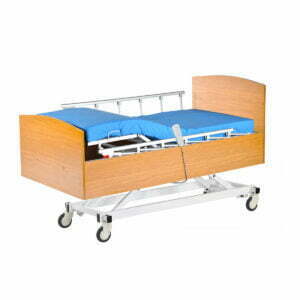 Pat de spital din lemn cu 3 motoare PWD-3001